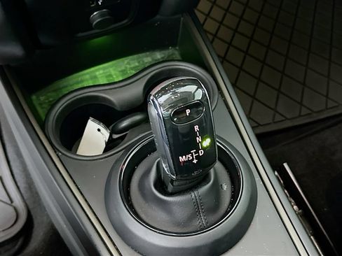 Used 2022 MINI Cooper Countryman S w/ Premium Package FWD image 22