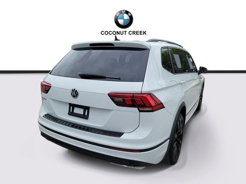 Used 2021 Volkswagen Tiguan SE R-Line FWD image 4