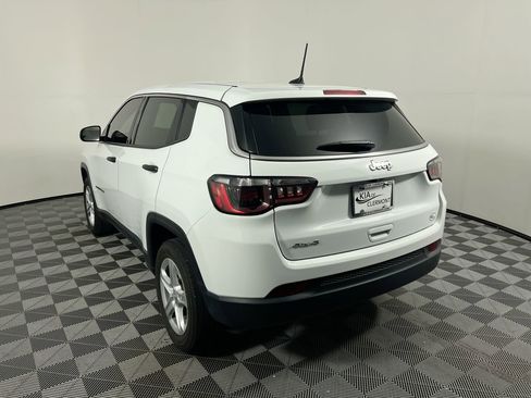 Used 2023 Jeep Compass Sport image 6