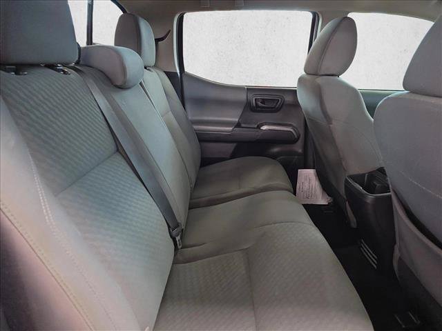 Used 2022 Toyota Tacoma SR5 RWD image 18