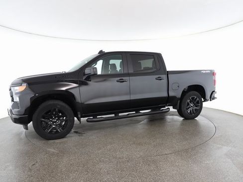 Used 2023 Chevrolet Silverado 1500 Custom w/ Rally Edition image 4