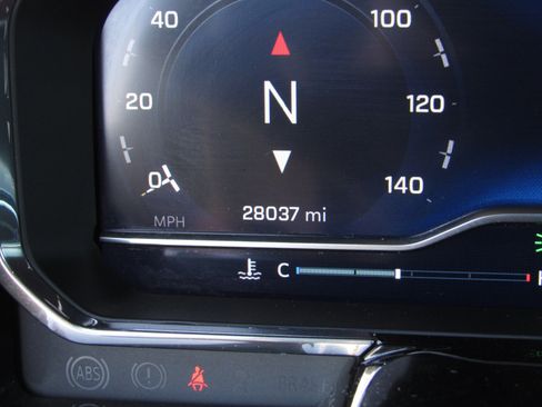 Used 2023 Chevrolet Silverado 1500 High Country w/ Z71 Off-Road Package image 29