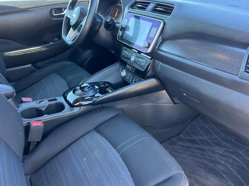 Used 2023 Nissan Leaf SV Plus image 17