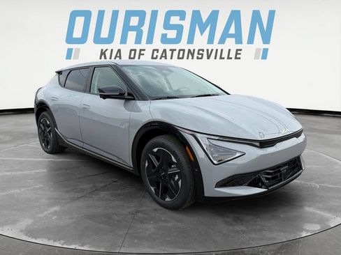 New 2026 Kia EV6 Wind RWD image 1