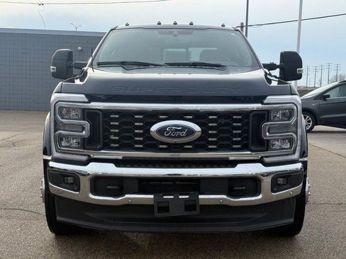 Certified 2023 Ford F450 Lariat w/ Lariat Ultimate Package image 12