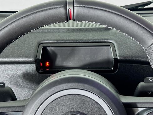 Used 2025 INEOS Grenadier Trialmaster Edition image 12