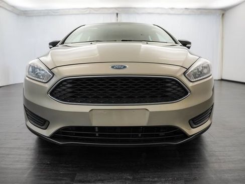 Used 2016 Ford Focus SE FWD image 36