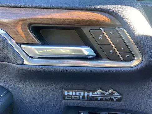 Used 2023 Chevrolet Silverado 1500 High Country w/ High Country Premium Package image 30