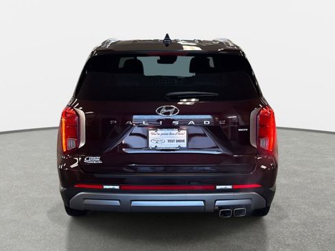 Used 2023 Hyundai Palisade SEL w/ Cargo Package image 6