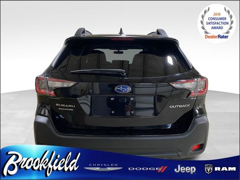 Used 2025 Subaru Outback Premium image 4
