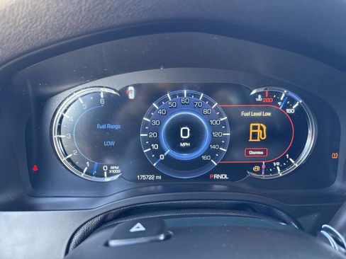 Used 2020 Cadillac Escalade ESV Luxury image 22