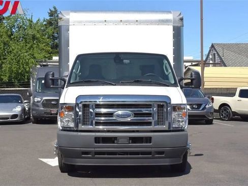 Used 2022 Ford E-350 and Econoline 350 Super Duty RWD image 7