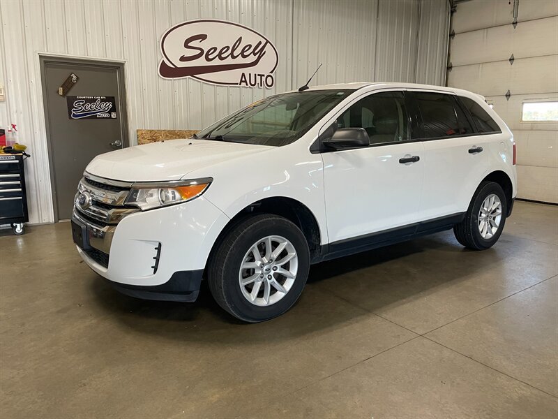 Used 2014 Ford Edge SE FWD image 1