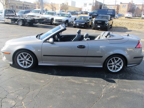 Used 2004 Saab 9-3 Aero FWD image 8