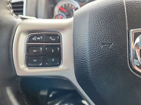 Used 2018 RAM 1500 Laramie w/ Convenience Group AWD/4WD image 17