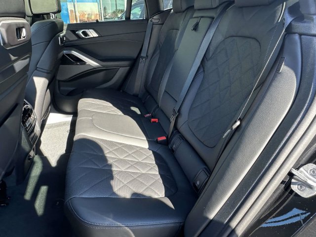 New 2027 BMW X6 M60i AWD/4WD image 8