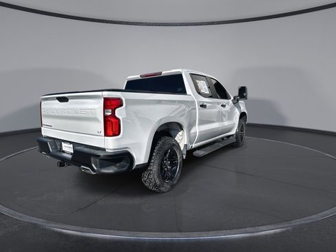 Used 2022 Chevrolet Silverado 1500 LT Trail Boss AWD/4WD image 7