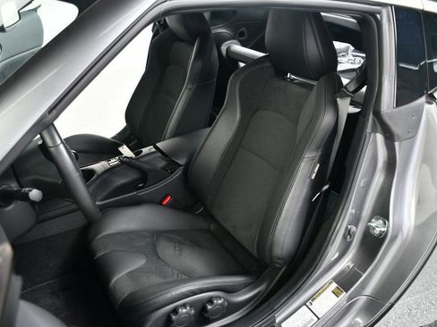Used 2024 Nissan Z Performance w/ Floor Mat Package RWD image 27