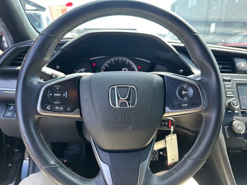 Used 2018 Honda Civic Sport image 18