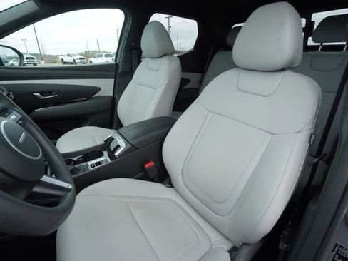 Used 2025 Hyundai Santa Cruz SEL image 35