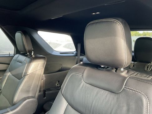 Used 2022 Ford Explorer ST w/ Equipment Group 401A image 19