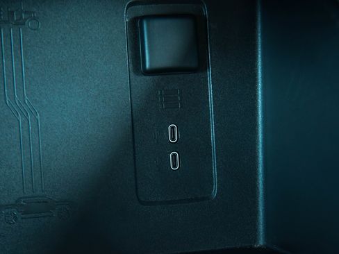 Used 2024 Chevrolet Silverado EV W/T image 31