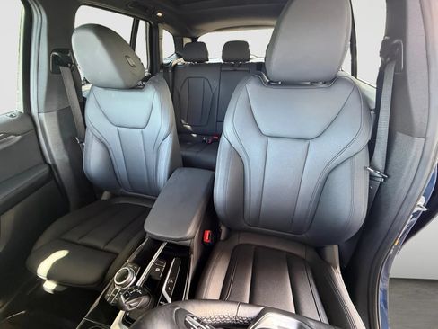 Used 2021 BMW X3 xDrive30i w/ Convenience Package AWD/4WD image 13