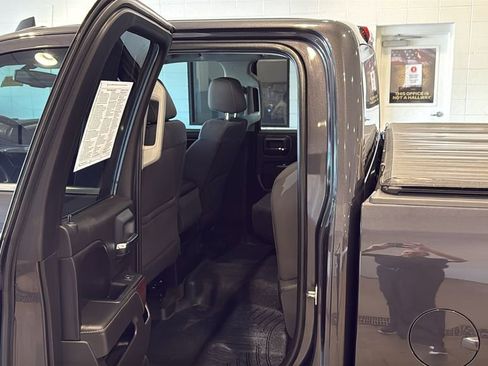 Used 2016 GMC Sierra 1500 SLE w/ SLE Value Package AWD/4WD image 18