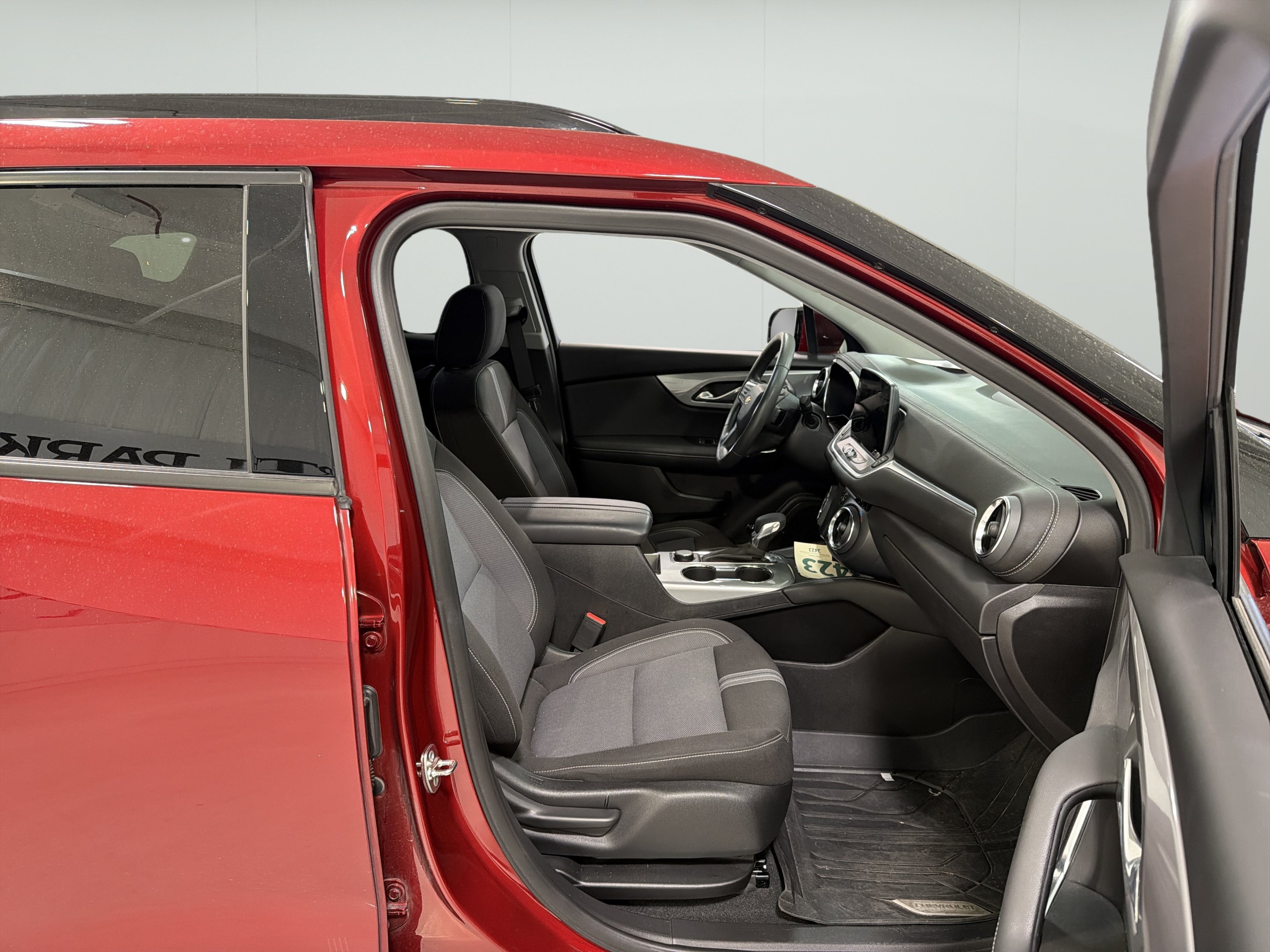 Used 2024 Chevrolet Blazer LT w/ Convenience Package FWD image 13