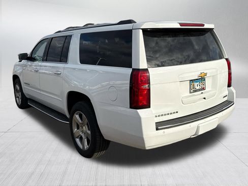 Used 2018 Chevrolet Suburban Premier image 4