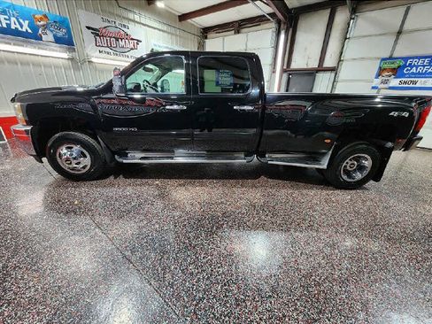 Used 2011 Chevrolet Silverado 3500 LTZ w/ Snow Plow Prep Package image 4