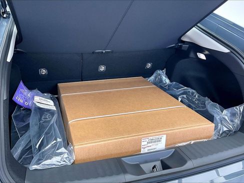 New 2026 Toyota Prius XLE image 11