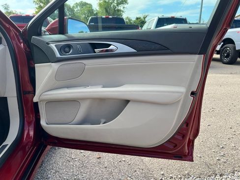Used 2019 Lincoln MKZ Reserve w/ Reserve Plus Package FWD image 21