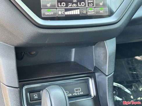 Used 2023 Subaru Ascent Onyx Edition Limited AWD/4WD image 28