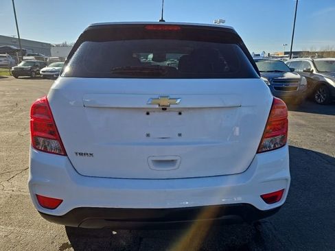 Used 2018 Chevrolet Trax LS image 6