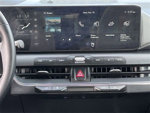 Used 2025 Kia K4 EX image 15