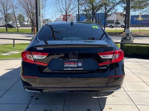 Used 2022 Honda Accord Sport image 18