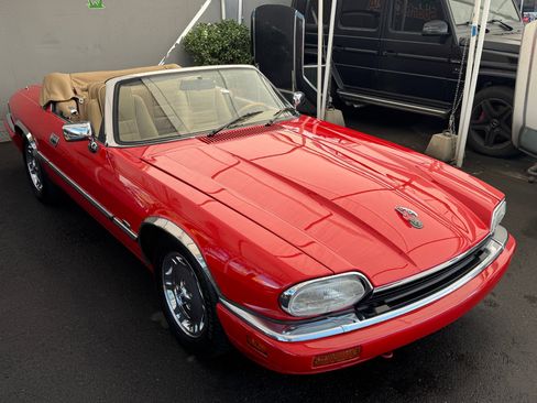 Used 1996 Jaguar XJS 4.0 Convertible image 4