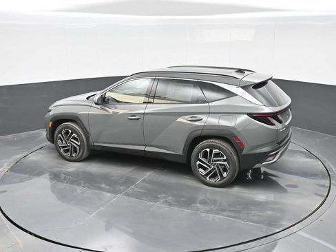 New 2026 Hyundai Tucson Limited image 25