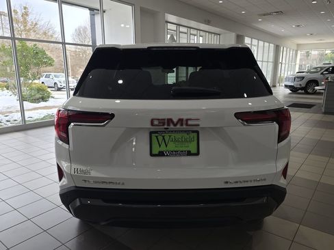 New 2026 GMC Terrain Elevation image 16