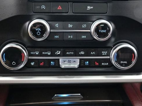 Certified 2023 Ford Expedition Limited image 23