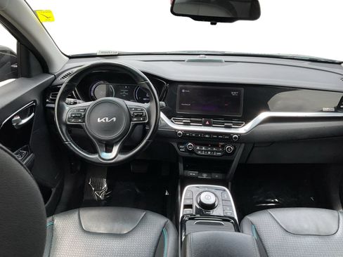 Used 2022 Kia Niro EX Premium FWD image 13