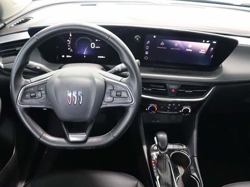 Used 2024 Buick Encore GX Sport Touring image 11