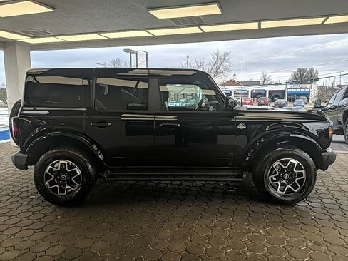 Used 2025 Ford Bronco Outer Banks image 4