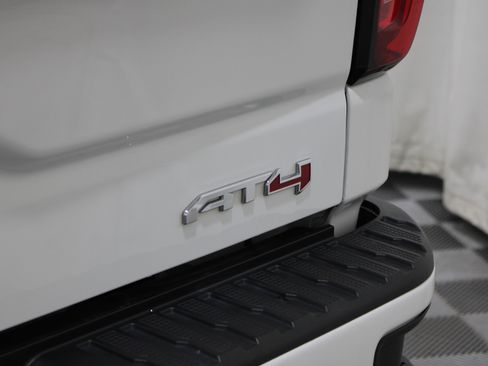 Used 2021 GMC Sierra 1500 AT4 image 26