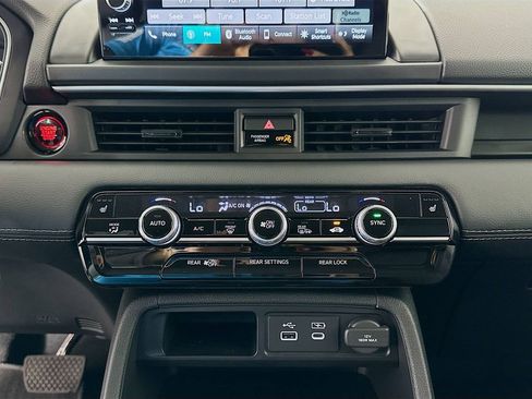 New 2025 Honda Pilot EX-L image 13