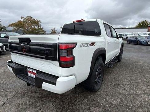 New 2026 Nissan Frontier PRO-4X w/ Pro-4x Convenience Package image 4