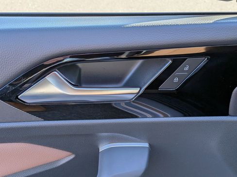 New 2026 Volkswagen Jetta SEL image 12