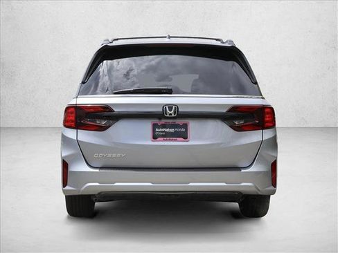 New 2026 Honda Odyssey EX-L image 6