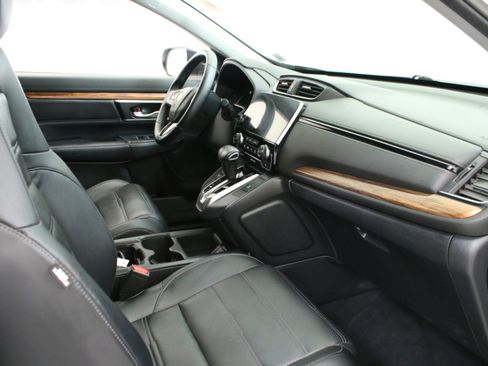 Used 2018 Honda CR-V Touring image 27